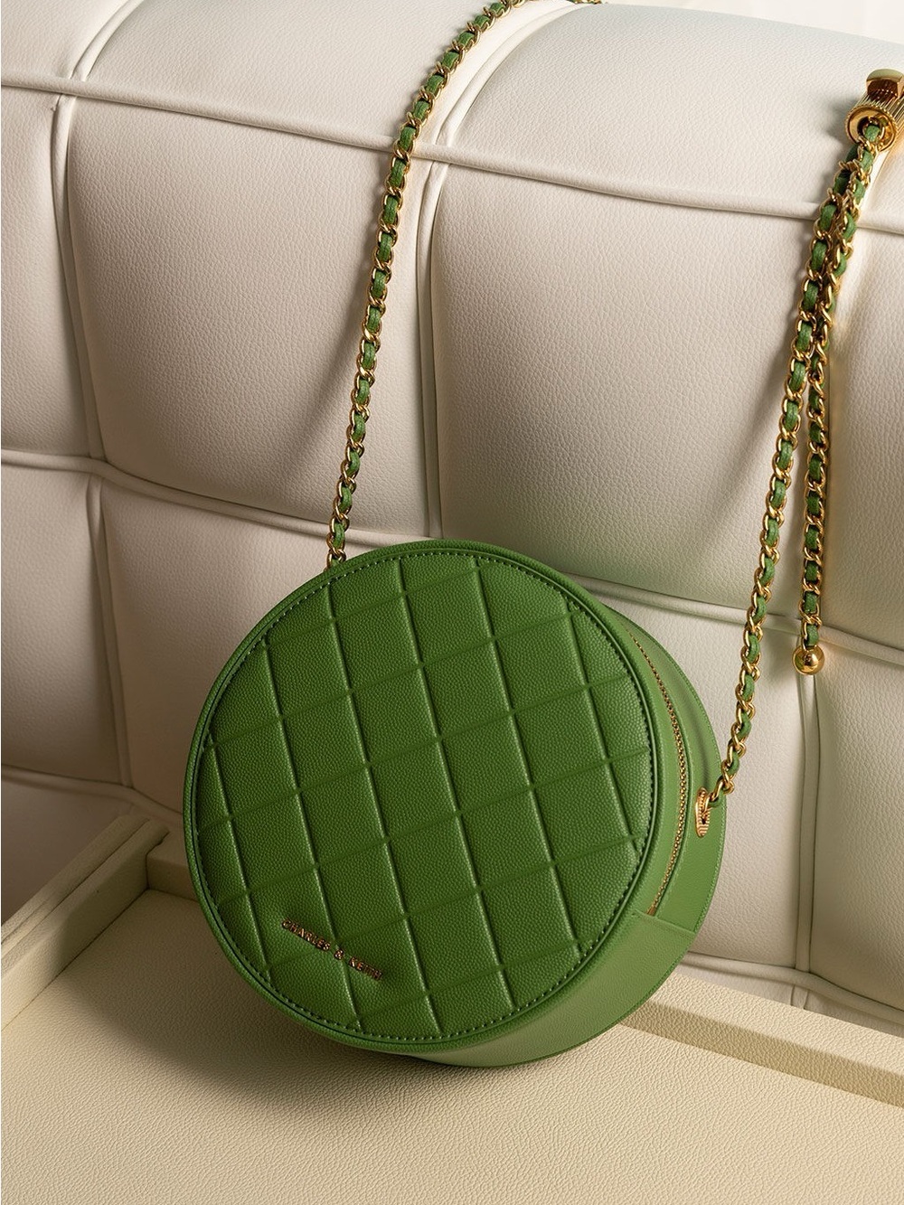 Charles & Keith Kwan Quilted Circle Bag - Picture 2 of 8